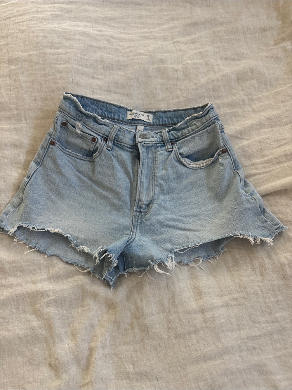 Abercrombie & Fitch The Mom Short - High Rise - Curve Love